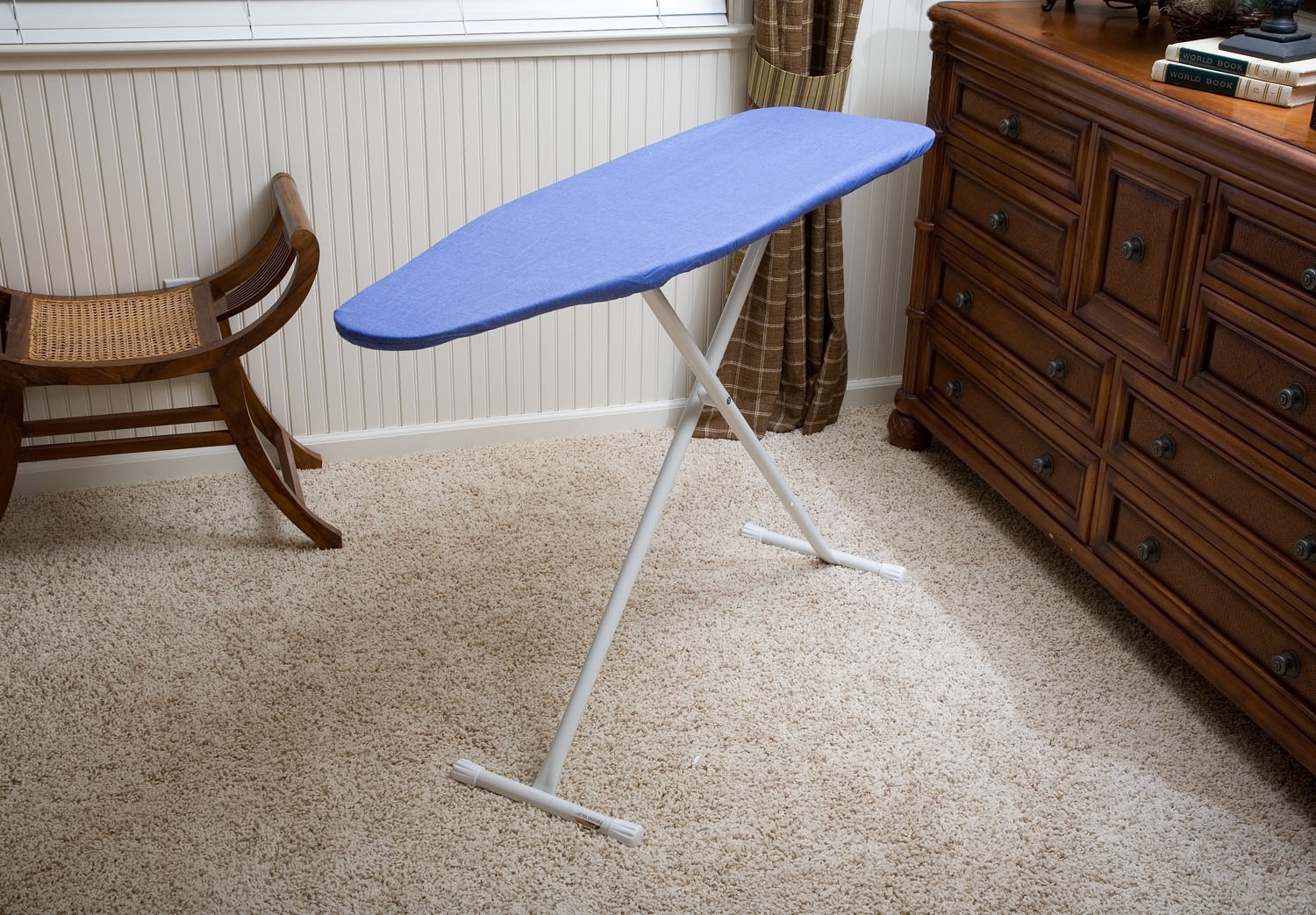 Classic Hotel Ironing Board